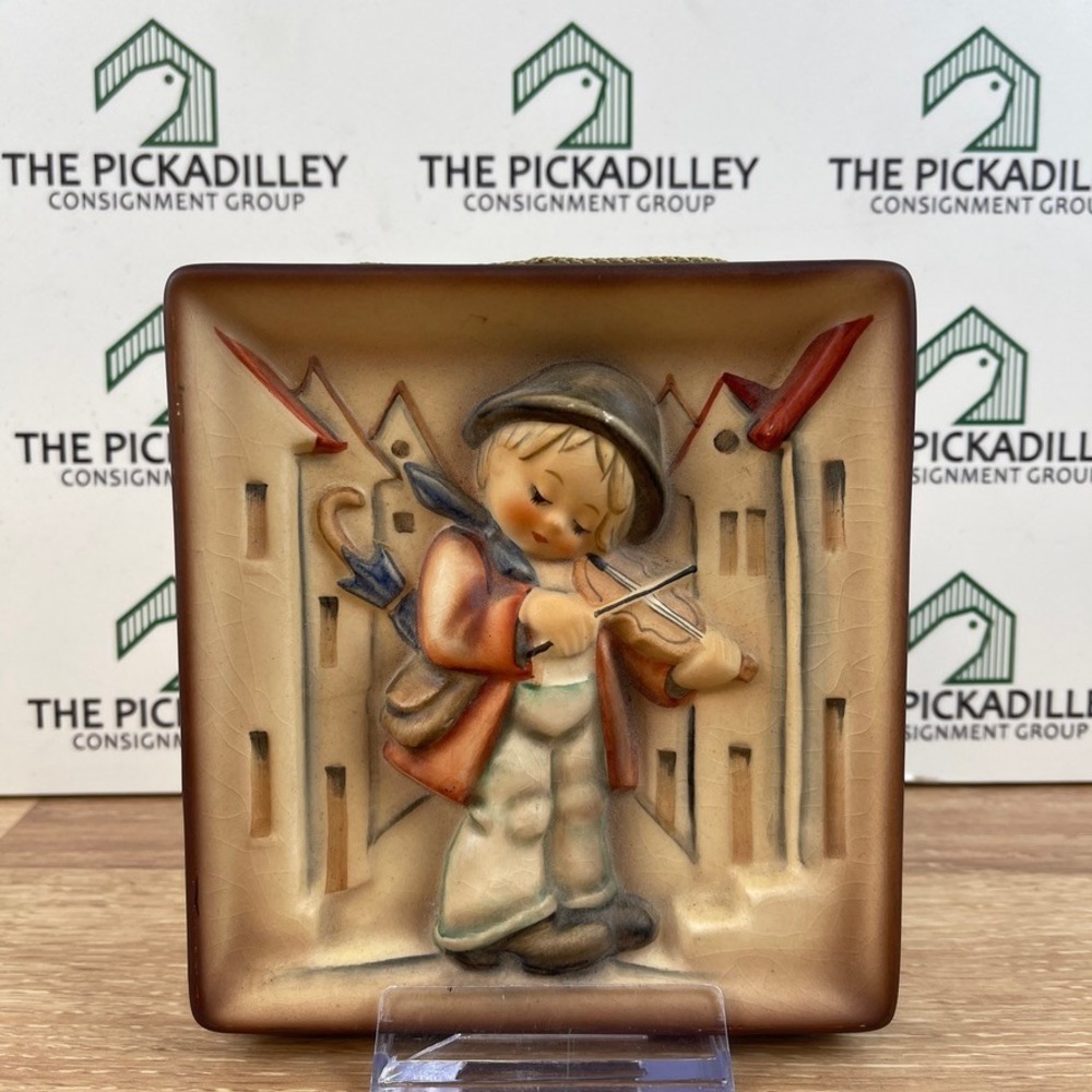Goebel Hummel The Little Fiddler 128 Bas Relief Wall Plaque West Germany Vintage